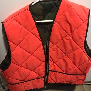 Reversible hunting reflective camp vest
